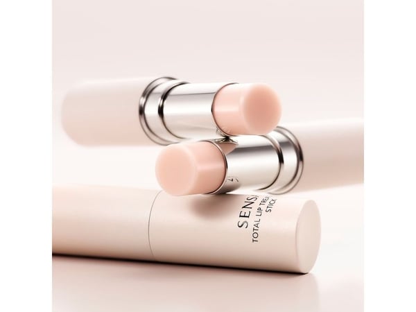 KANEBO SENSAI TOTAL LIP TREATMENT STICK 5,2G