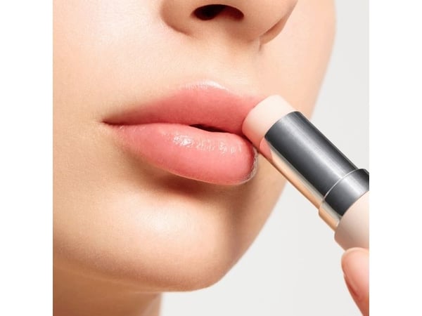 KANEBO SENSAI TOTAL LIP TREATMENT STICK 5,2G