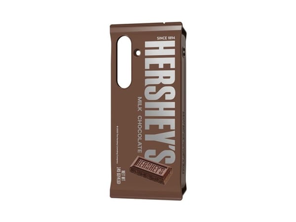 Samsung GP-FPS931SBB - Baksidedeksel for mobiltelefon - brun - Hershey's milk chocolate snack - for Galaxy S25