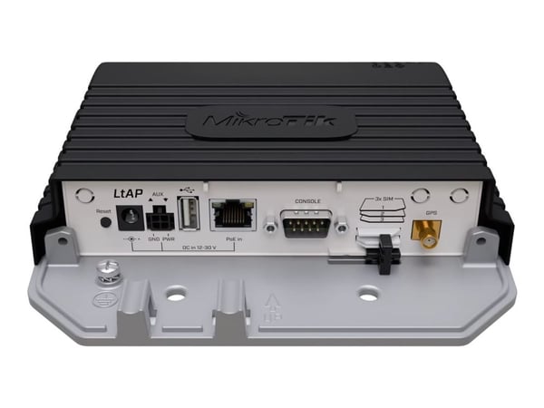 MikroTik LtAP LTE7 kit - Trådløst tilgangspunkt - LTE, Wi-Fi - 4G, 3G - 2.4 GHz - W-CDMA B1/B3/B5/B8 / LTE B1/B20/B28/B3/B32/B38/B40/B41/B5/B7/B8 -...