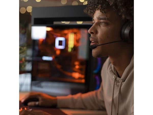 OMEN by HP OMEN by 45L GT22-3020no, 5,7 GHz, Intel Core Ultra 9, 285K, 64 GB, 1 TB, Windows 11 Home