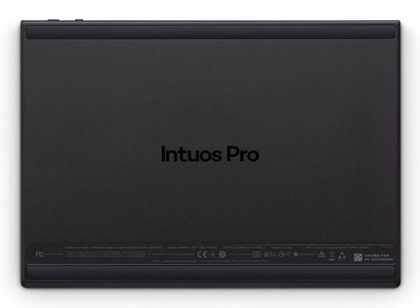 Wacom Intuos Pro Medium – 2025, 263 x 148 mm, USB/Bluetooth, Kynä, 16:9, 1,8 m, musta