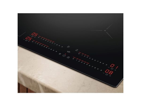 Electrolux KIS62453I, Svart, Innebygget, 60 cm, Sonebasert induksjon, Glass-keramikk, 4 zone(s)