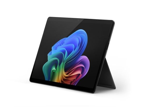 Microsoft Surface Pro 11 Copilot+ PC, 33 cm (13"), 2880 x 1920 piksler, 1 TB, 16 GB, Windows 11 Pro, Svart