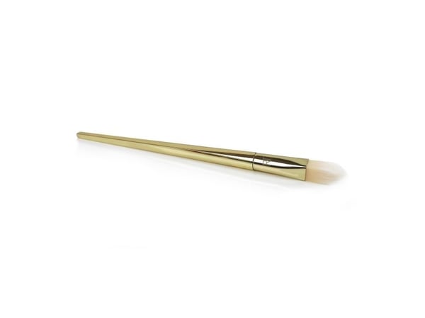 Real Techniques Bold Metals Collection triangel-concealerborste 102