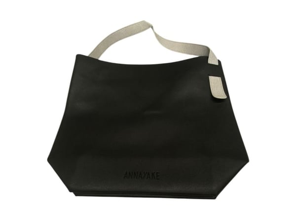 Annayake Annayake toalettmappe M20293L svart for kvinner