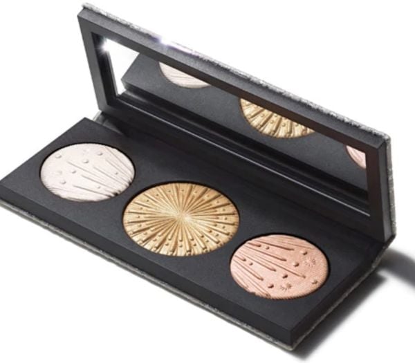 MAC Flashing Ice Extra Dimension, Illuminating highlighterpalette, lys 9 g