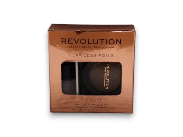 Makeup Revolution Cien øyenskygge Flawless Foils Overcome + base