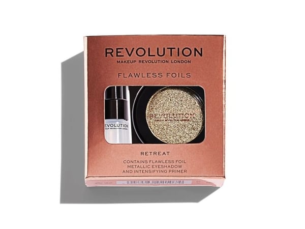 Makeup Revolution Flawless Foils Metallisk øyenskygge + Retreatbase