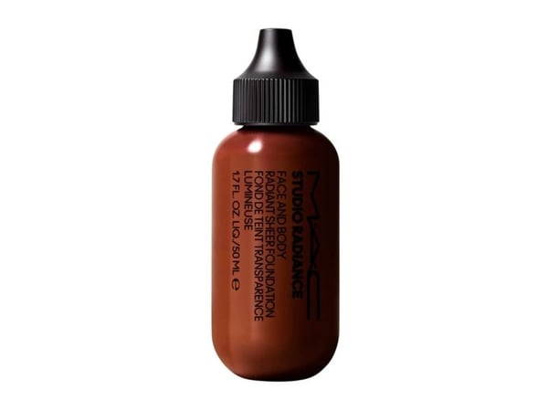 MAC Studio Radiance Liquid Foundation W6 Sheer 50 ml