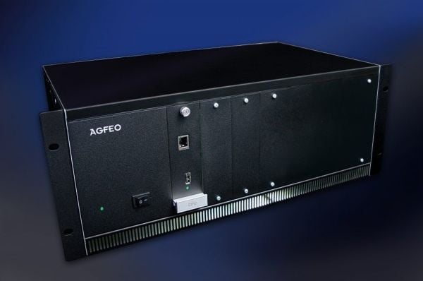 Puhelinjärjestelmä ES730IT (19" kotelo)