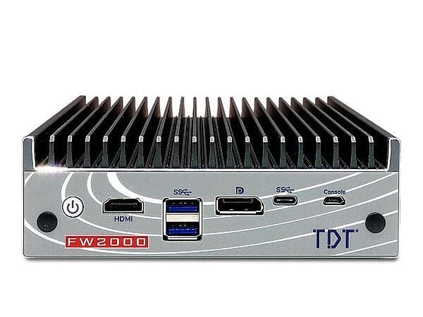 TDT Firewall FW2000 Desktop 4x2,5G/8GB/120GB SSD/DP/HDMI/USB