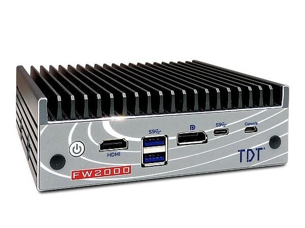TDT FW2000, 8000 MB, DDR4, 2600 MHz, IPSec, Koblet med ledninger (ikke trådløs), USB