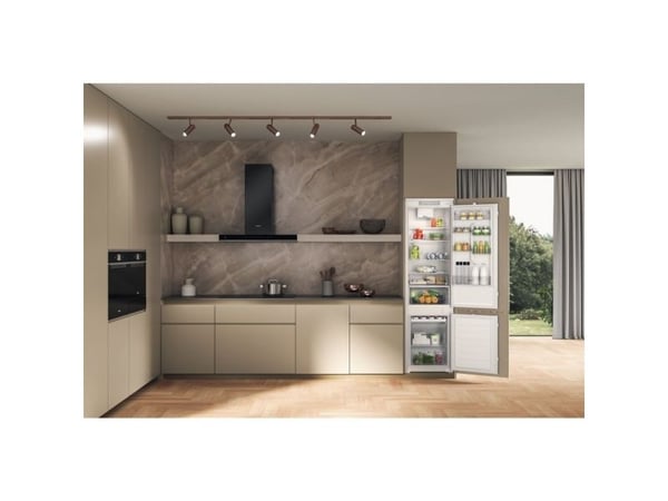 Whirlpool Everest WHC20D023B1 SF - Kjøleskap/fryser - bunnfryser - innebygd - fordypning - bredde: 56 cm - dybde: 56 cm - høyde: 194 cm - 300 liter...