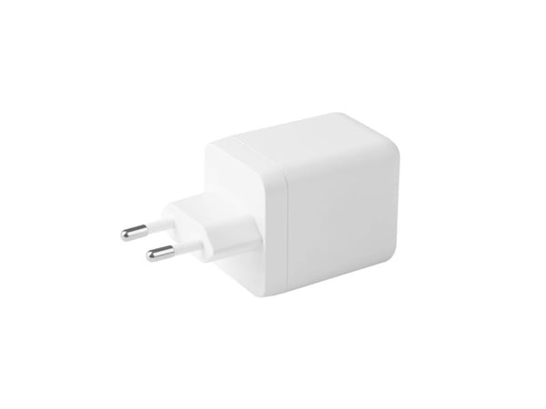 eSTUFF INFINITE - Strømadapter - 100% recycled plastic - 35 watt - 3 A - Apple Fast Charge, PD 3.0, QC 3.0 - 2 utgangskontakter (24 pin USB-C) - hvit