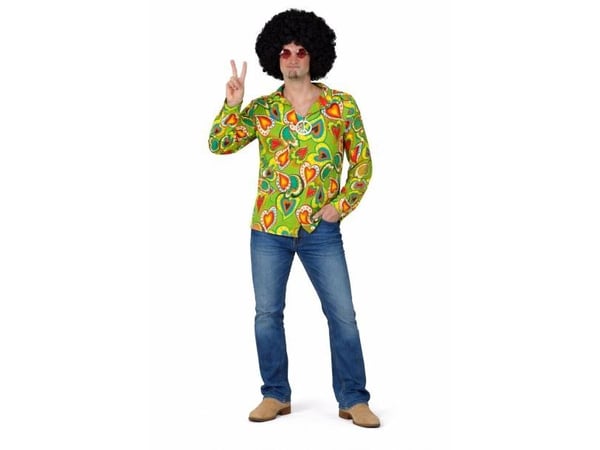 Vihreä hippipaita sydämillä