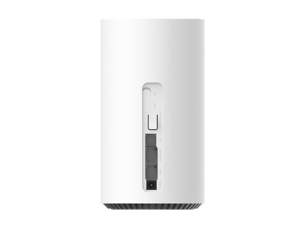 Teltonika Altos - Trådløs ruter - WWAN Wi-Fi 7, PPP, 1GbE, 2.5GbE Dobbeltbånd - 5G, 3G, 4G - overflatemonterbar
