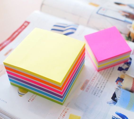 Selvklebende notatlapper kub, mix 7 farger neon og pastell