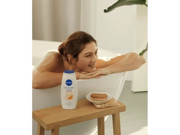 Nivea Care & Orange Shower Gel 650 ml