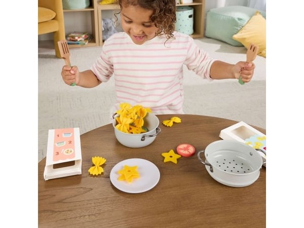 Fisher-Price JFG14, 3 År