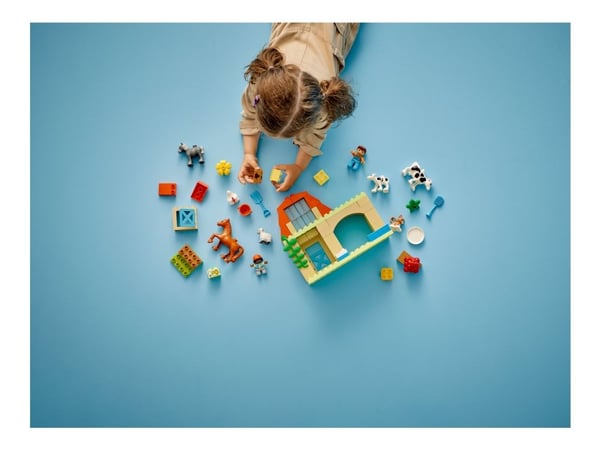 LEGO DUPLO 10416 Sköta om djur på bondgården
