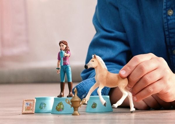 Schleich Pocket Set Award Ceremony