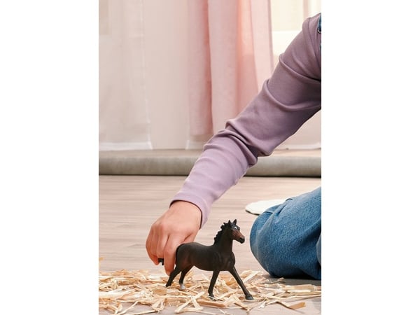 Schleich Engelsk Thoroughbred hoppe