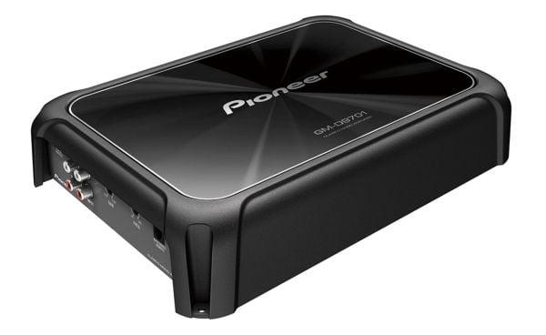 Autovahvistin Pioneer-vahvistin GM-D9701