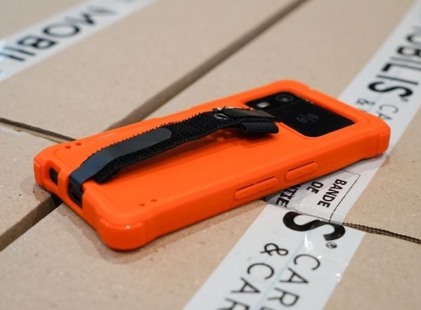 Mobilis PROTECH - Baksidedeksel for datafangstterminal - robust - with handstrap - sikkerhetsoransje, pantone 021C - for Zebra EM45