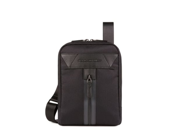 Piquadro Trakai skulderveske/crossbody svart 23 x 17 x 5 cm
