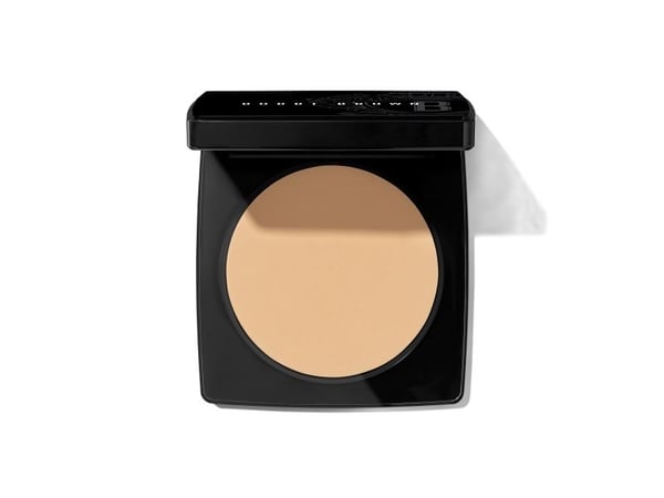 BOBBI BROWN SHEER FINISH PRESSED POWDER SOFT SAND 9g