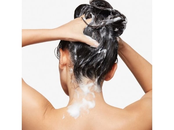 Sunday Shampoo Bumble and Bumble 8oz Shampoo for Unisex