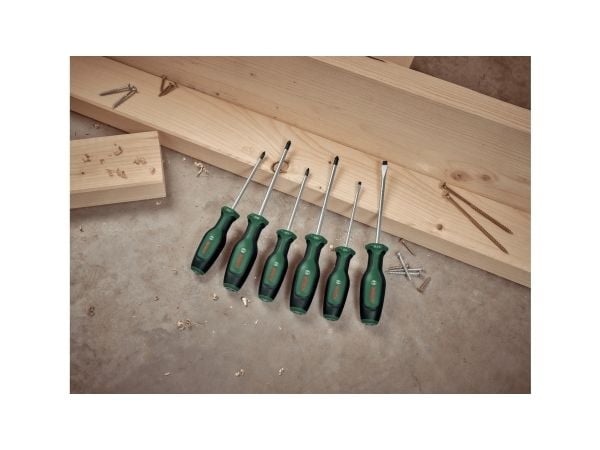 Bosch 1 600 A02 BX7, Laatikko