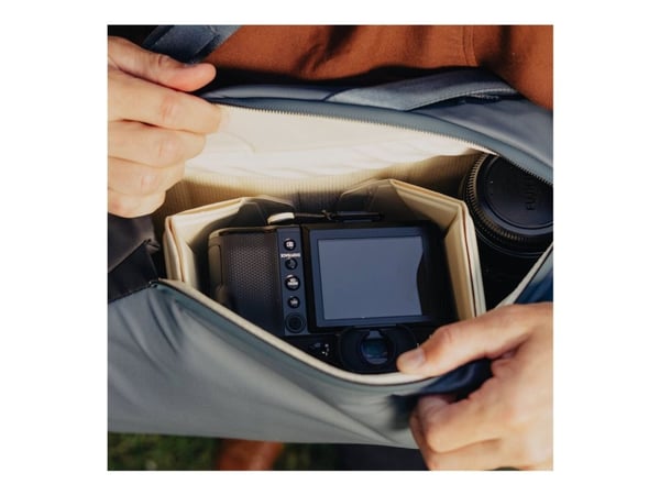 Peak Design everyday totepack - Ryggsekk for digitalbildekamera med linser / notebook - 400D poly-coated DWR-impregnated nylon, eloksert aluminium,...