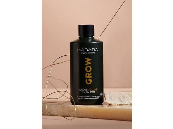 MÁDARA Cosmetics Grow Volume Shampoo, Kvinder, Ikke-professionel, Shampo, Alt hår, Farvet hår, 250 ml, Glattende, Blødgørende, Volumen