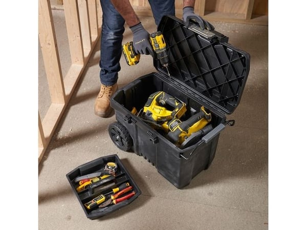 Stanley STST33090-1, Verktøy boks, Sort, 52 l, 40 kg, 620 mm, 400 mm