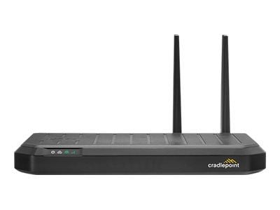 Cradlepoint E102 Series Enterprise Router E102-C7D - trådlös router
