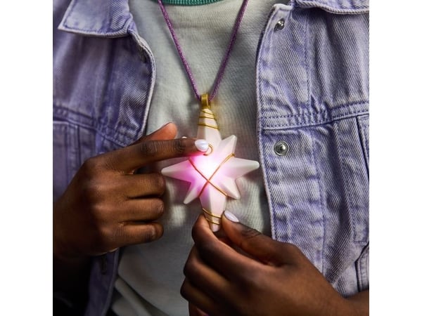 Unicorn Academy Sophia's Light Up Necklace & Ring