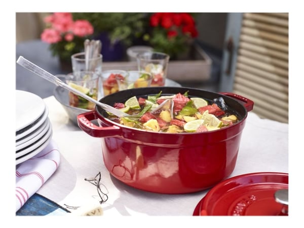 Leivänpaahdin Staub Round Cocotte, 24cm valurauta, kirsikkainen