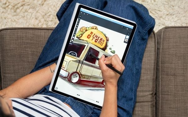 WACOM MovinkPad Pro 14:n kansi