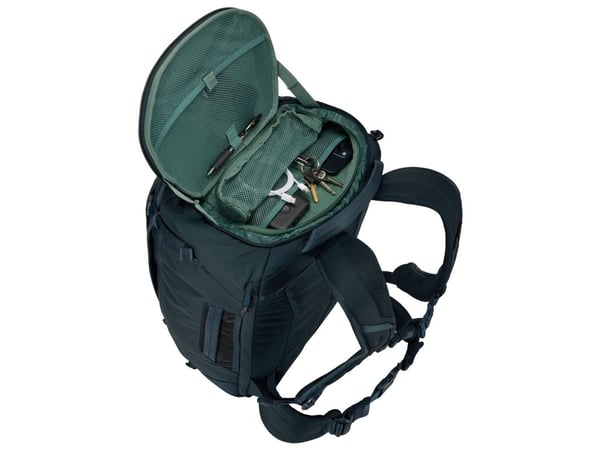 Thule Landmark - Ryggsäck - 40 liters capacity - 420 D dobbypolyester - darkest blue - 16"