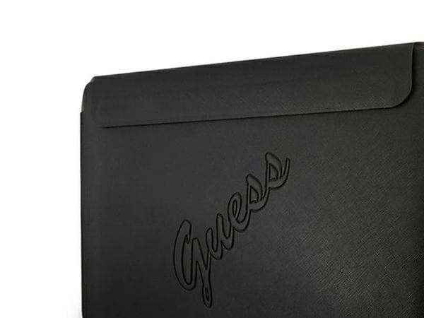 Guess Bag Guess Sleeve GUCS13PUSASBK 13 tommer svart/svart Saffiano Script