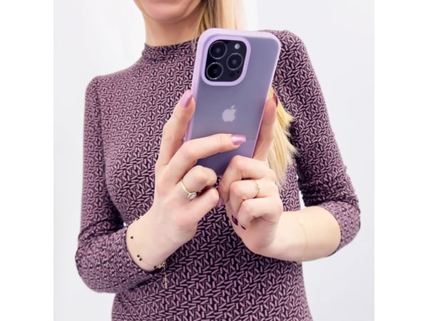 Kingxbar Kingxbar Plain Series deksel til iPhone 13 Pro silikonetui lilla