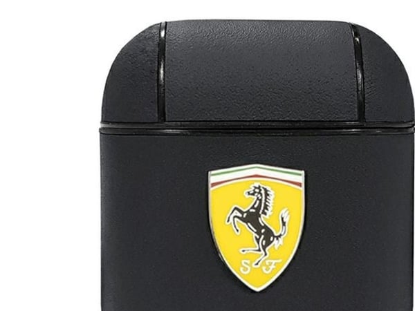 Ferrari FESA2LEBK AirPods cover czarny/black On Track Leather