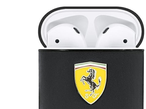 Ferrari FESA2LEBK AirPods cover czarny/black On Track Leather