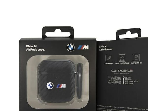 BMW BMA2WMPUCA2 AirPods 1/2 deksel sort/sort Carbon dobbel metall-logo