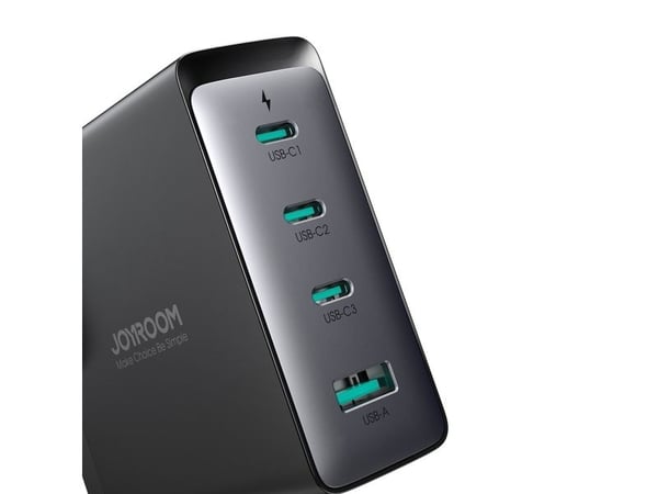 Veggladere Joyroom JR-TCG05UK 140W 5A 1x USB-A - 3x USB-C med USB-C-kabel UK svart