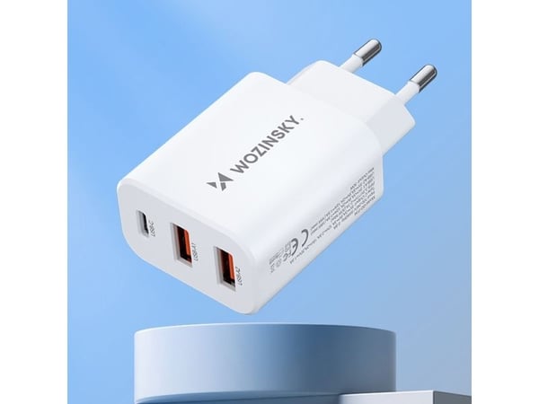 Wozinsky verkkolaturi Wozinsky CWCUCW 30W USB-C / 2 x USB-A - valkoinen