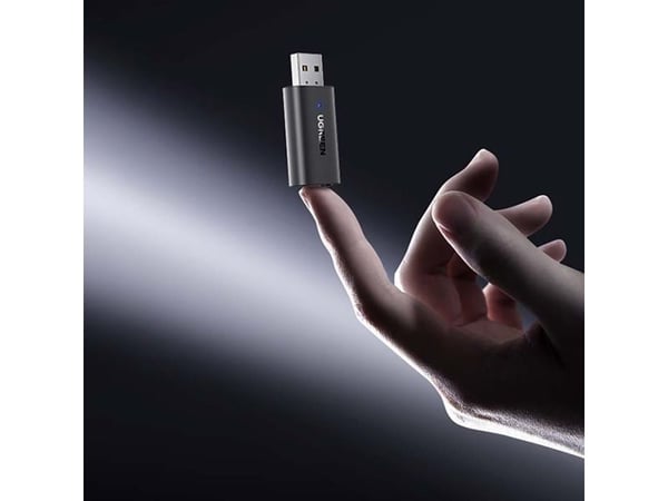 Ugreen trådløs Bluetooth 5.1 lydmottaker - mottaker med AUX 3,5 mm-kontakt