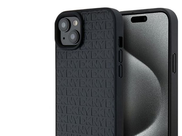 DKNY DKHMP15MPSHRPSK iPhone 15 Plus/14 Plus 6,7" svart hårdskal i läder monogram metallogga MagSafe